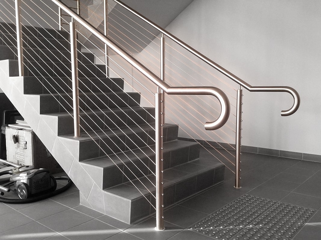 Major Characteristics Of Stainless Steel Handrails